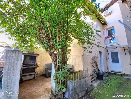 maison de village 2 pièces 78 m²