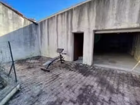 dépôt stockage villeurbanne