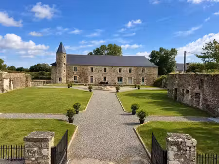 propriété à vendre plevin 15 pièce(s) 543m2 815 000€