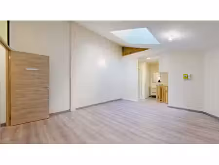 appartement 3 pièces 73 m2 centre-ville d'avranches