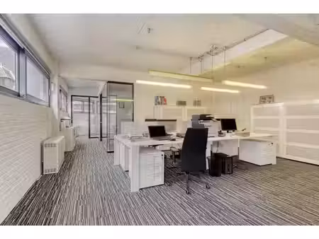 bureau spacieux et calme à vendre au cœur d'anvers