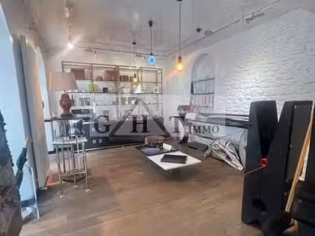 location commerce la 94210 90m²