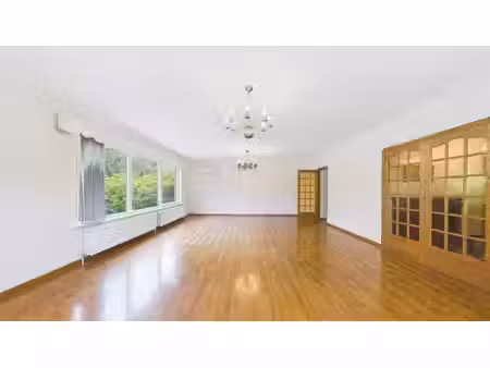 villa de plain-pied avec jardin plein sud quartier ste-anne