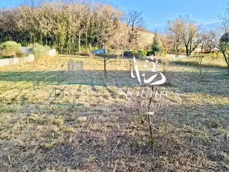 terrain constructible viabilisé à vendre