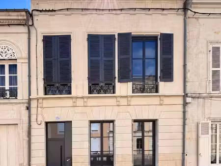 maison de ville à vendre