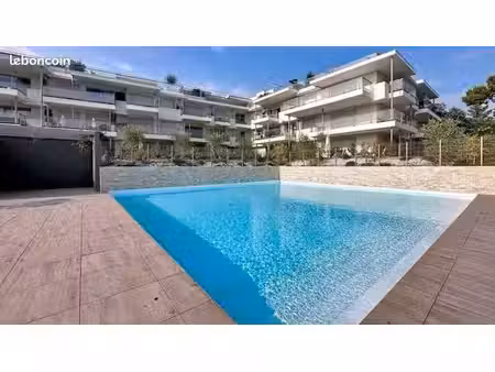 appartement 3p rdj i cave garage parking piscine i