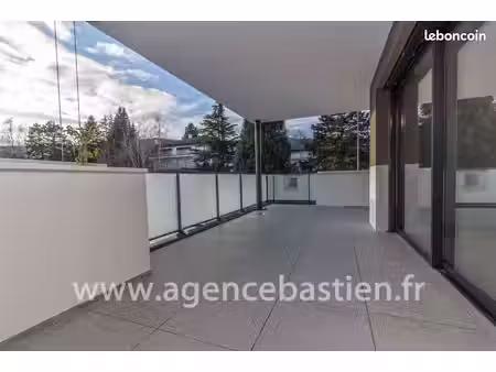 appartement 4 pièces 91 m²