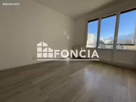 appartement 3 pièces 78.32m² à louer 750 - saint martin d'heres 38400