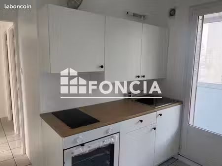 appartement 4 pièces 61.65m² à louer 705 - saint martin d'heres 38400