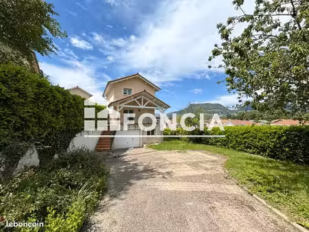maison 5 pièces 98.3m² à louer 1390 - la buisse 38500