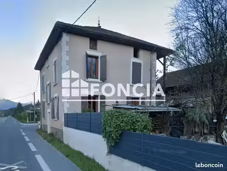 maison 3 pièces 71.96m² à louer 676 - pontcharra 38530