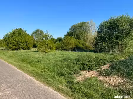 loue terrain herbage 5000m2