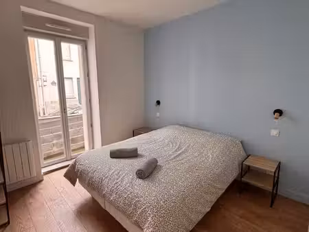 à louer – magnifique t2 meublé entièrement rénové – 35 m² – la bourboule (63150)