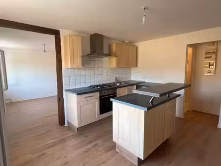 a louer - f3 60 m2 au coeur de la nature