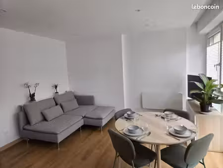 t2 meublé entièrement rénové de 39m2 - longeville-lès-metz