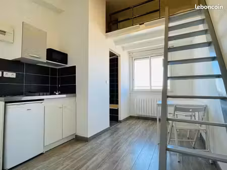 appartement 1 pièce 12 m²