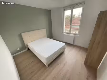 appartement t2 rénové avec terrasse