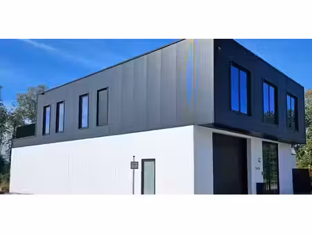 entrepôt à louer à hasselt pour € 4.300