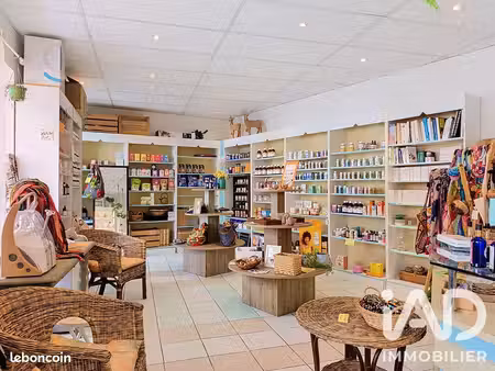 local commercial 32 m² nice