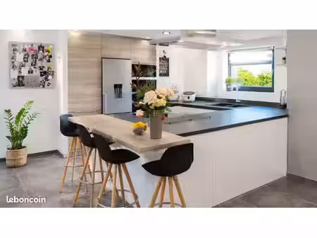 3 chambres - maison avec jardin - st james