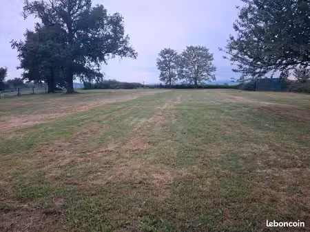 location terrain 3000m2 clos et sécurisé