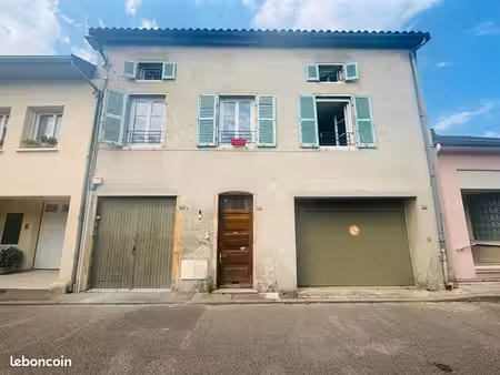 triplex 5 pièces 131 m²