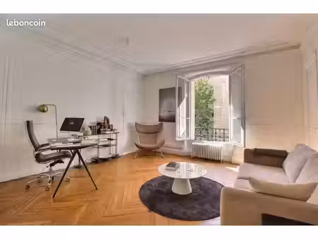 location bureau opera/ grands boulevards