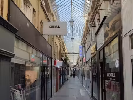 local commercial 140 m²
