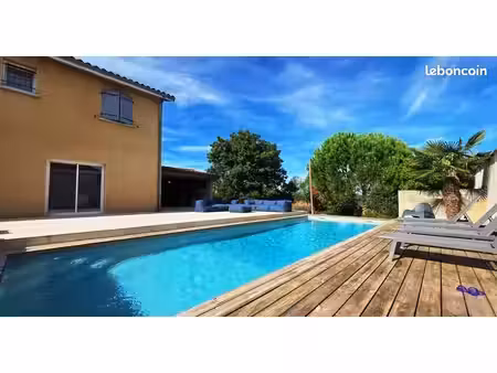 maison 6 pièces 156 m²