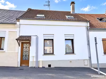 maison 6 pièces 105 m²