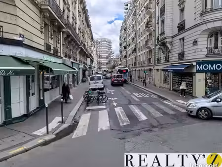 local commercial 40 m²