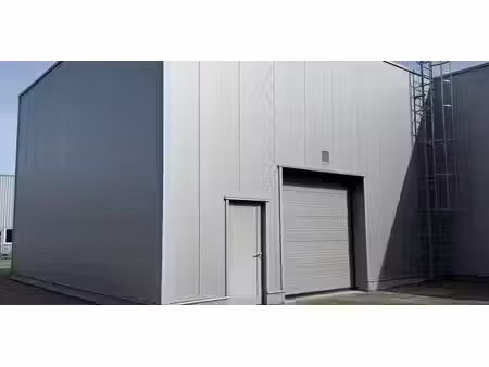 bâtiment d’entreprise à louer à opglabbeek pour € 497