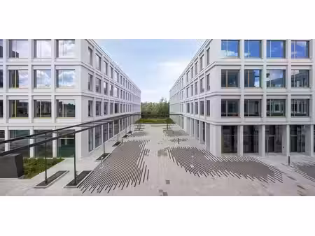 bureau à vendre à sint-denijs-westrem pour € 12.711.600