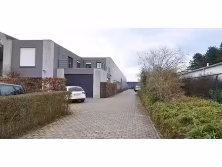 entrepôt à louer à gierle pour € 2.295