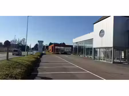 bien commercial à louer à duffel pour € 3.000