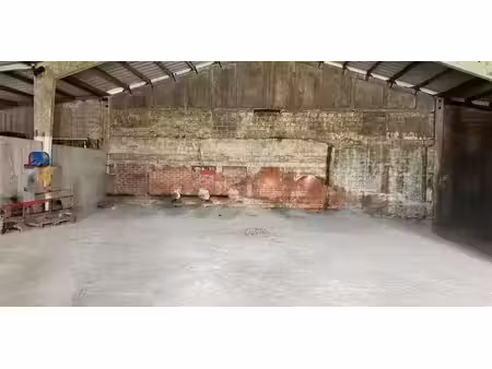 entrepôt à louer à koekelare pour € 900