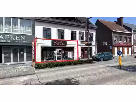bien commercial à louer à peer pour € 900