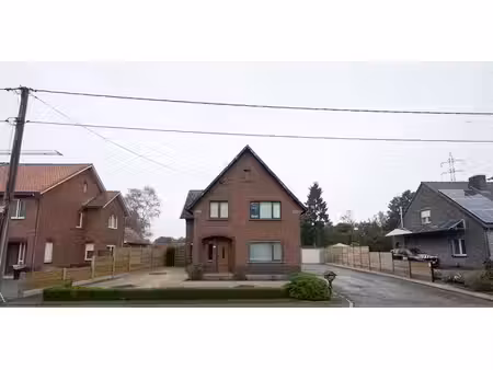 maison à vendre à gerdingen pour € 293.000 avec 4 chambres à coucher