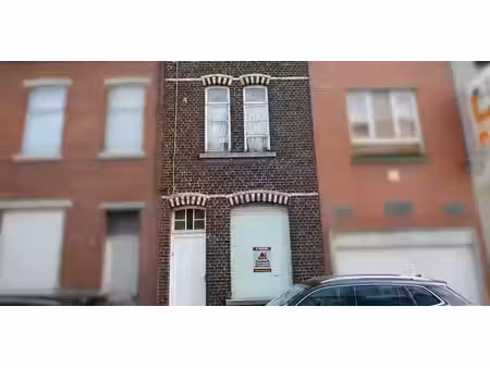 maison à vendre à marchienne-au-pont pour € 75.000 avec 3 chambres à coucher