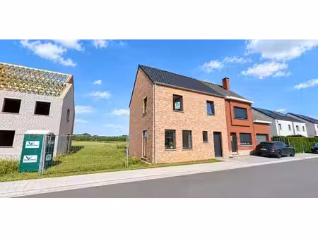 maison à vendre à malderen pour € 452.798 avec 3 chambres à coucher
