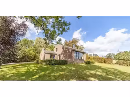 villa à vendre à stavelot pour € 580.000 avec 4 chambres à coucher