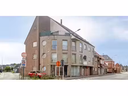usage mixte à vendre à olsene pour € 2.185.000 avec 18 chambres à coucher