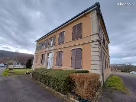 8 rue de l'eglise à réchésy