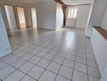 appartement t4 plein centre ville