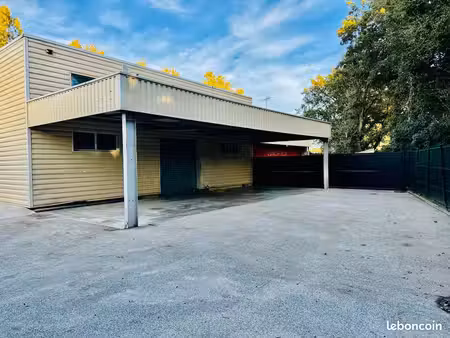 local d’activité avec auvent et grande cour privative – zone des playes à six-fours