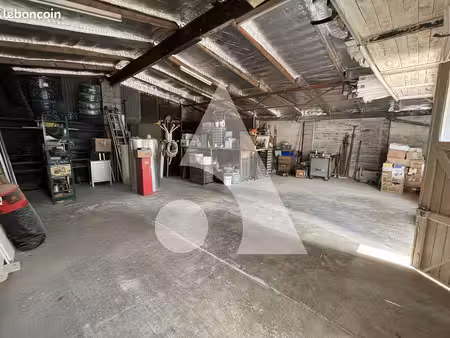 maison 6 pièces 210 m²