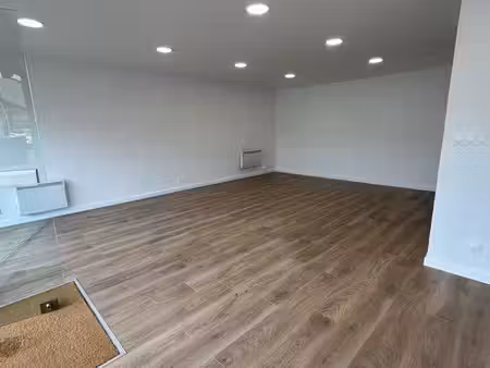 à louer local commercial 37.40m2
