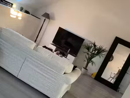 f2 très spacieux en mezzanine