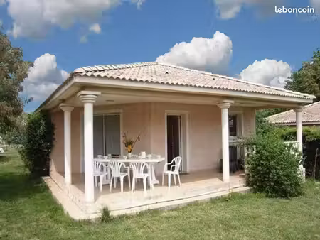 location villa 3 chambres
