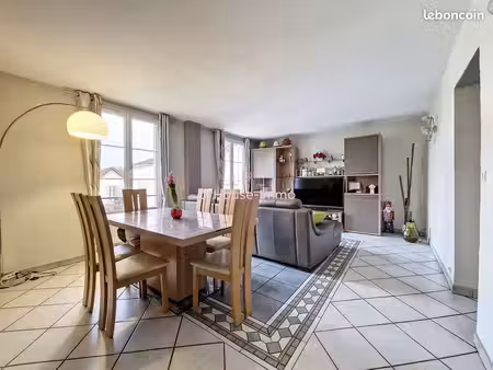 appartement 4 pièces 85 m²